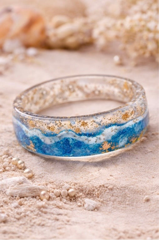Miora Handcrafted Resin & Natural Flower Bangle (2 pieces)